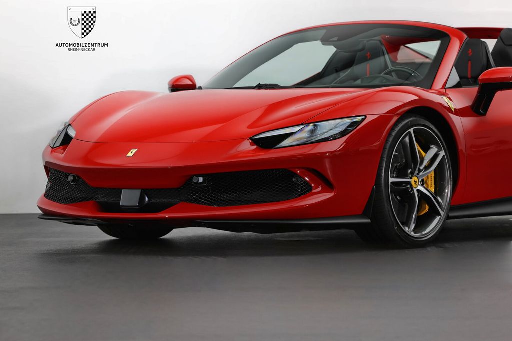 Ferrari 296 GTS 2024