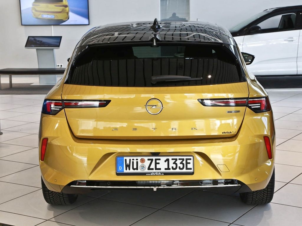 Opel Astra 2022