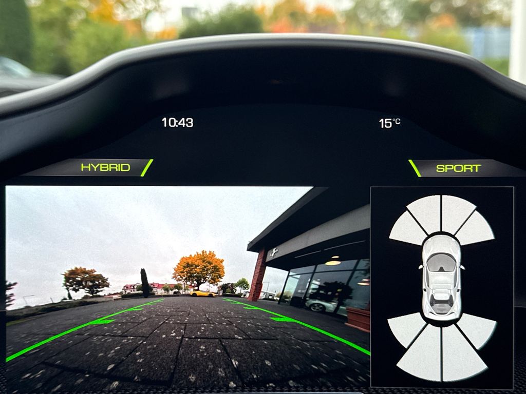 Ferrari 296 GTS 2025