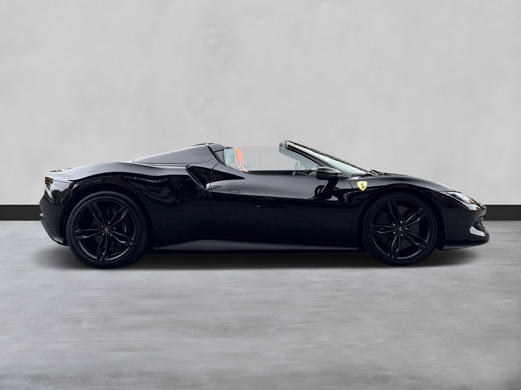 Ferrari 296 GTS 2025