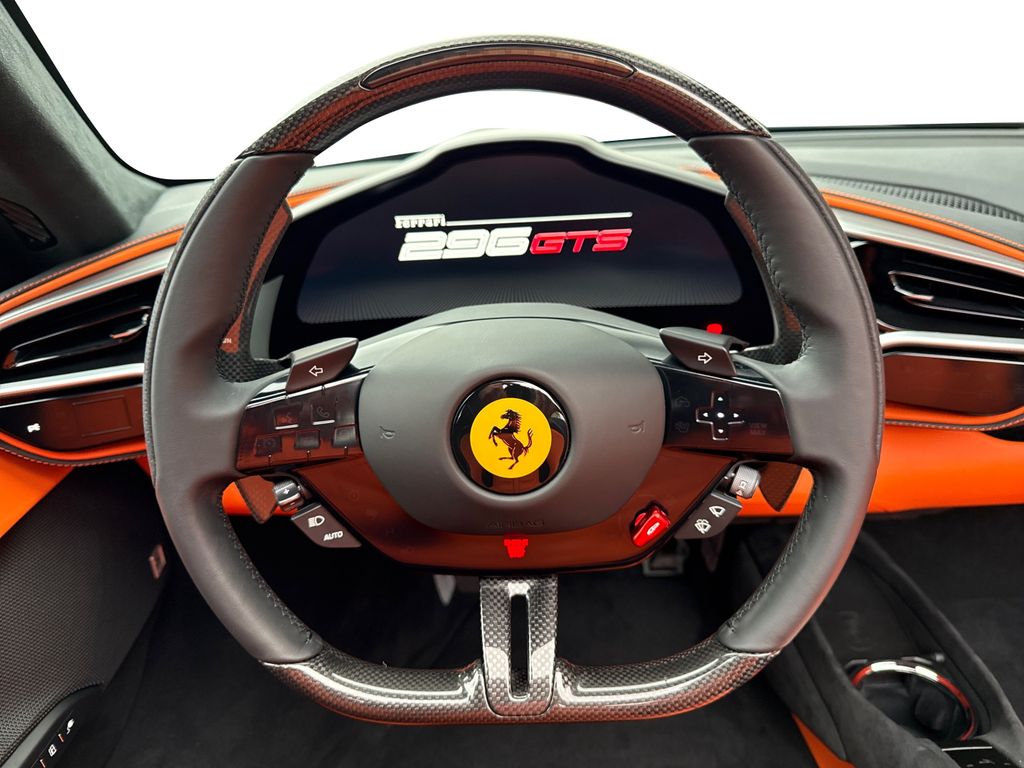 Ferrari 296 GTS 2025