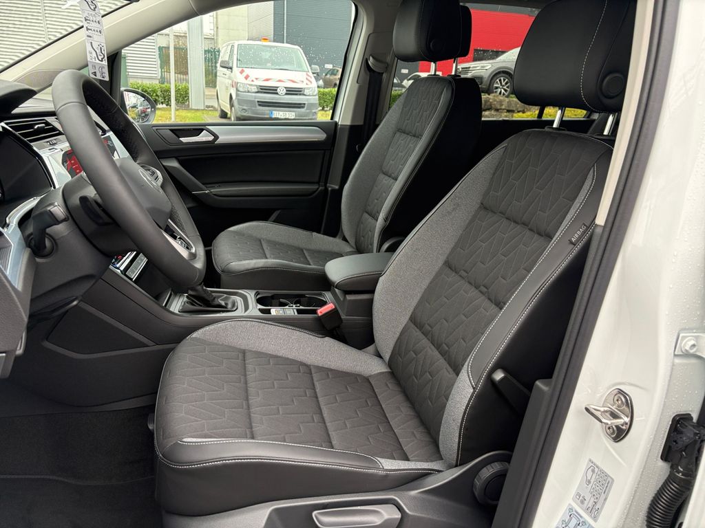 Volkswagen Touran 2025