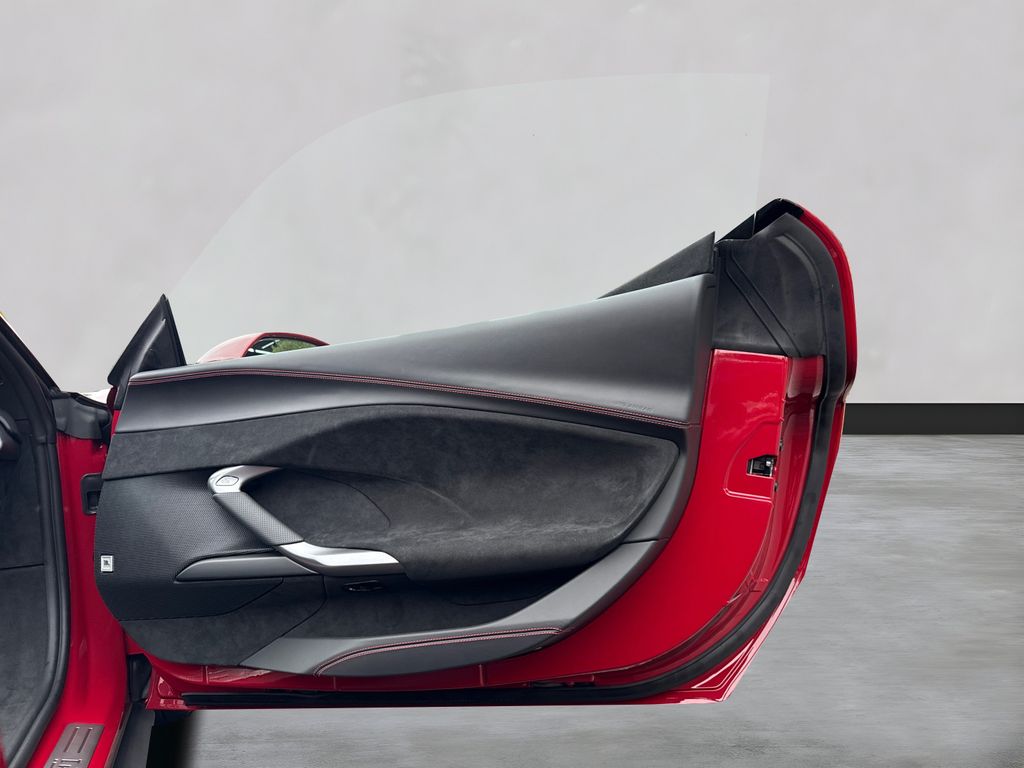 Ferrari 296 GTS 2025