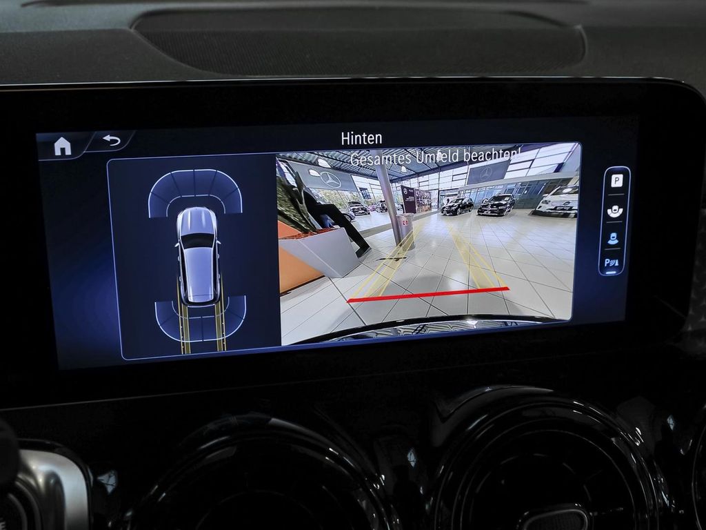 Mercedes-Benz GLB 200 2024