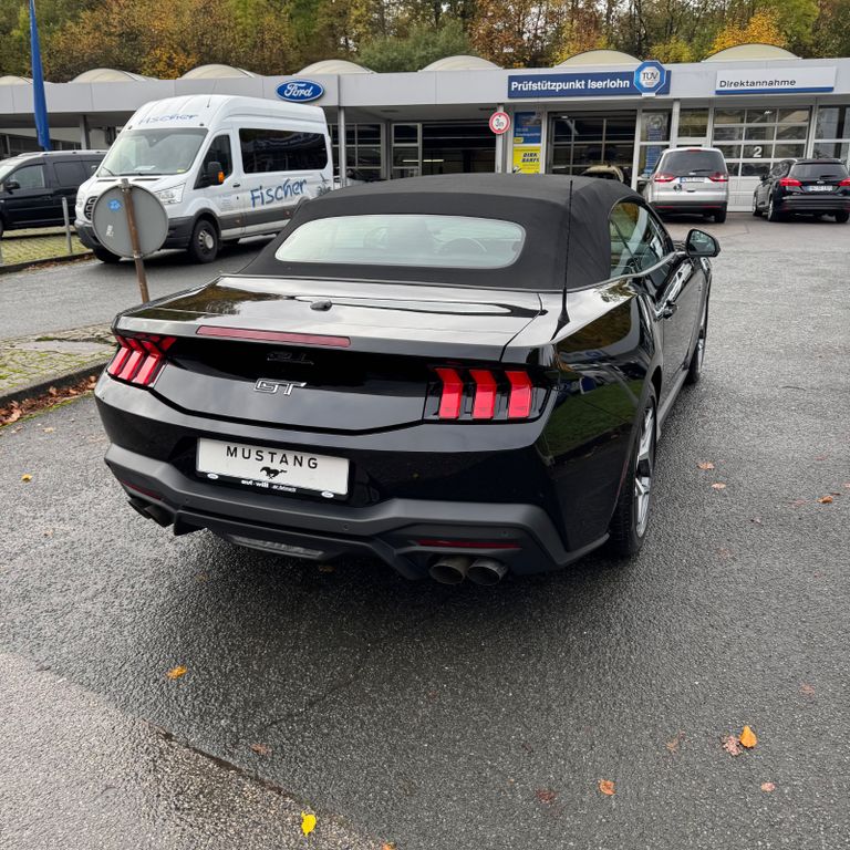 Ford Mustang 2024