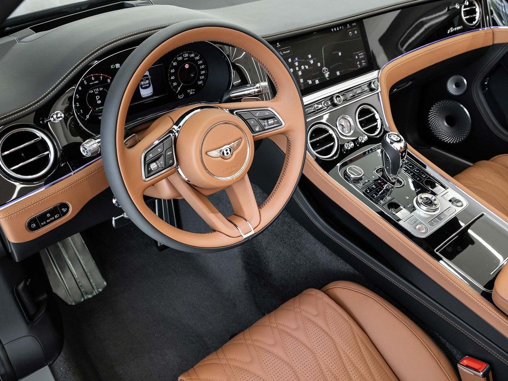 Bentley Continental GTC 2025