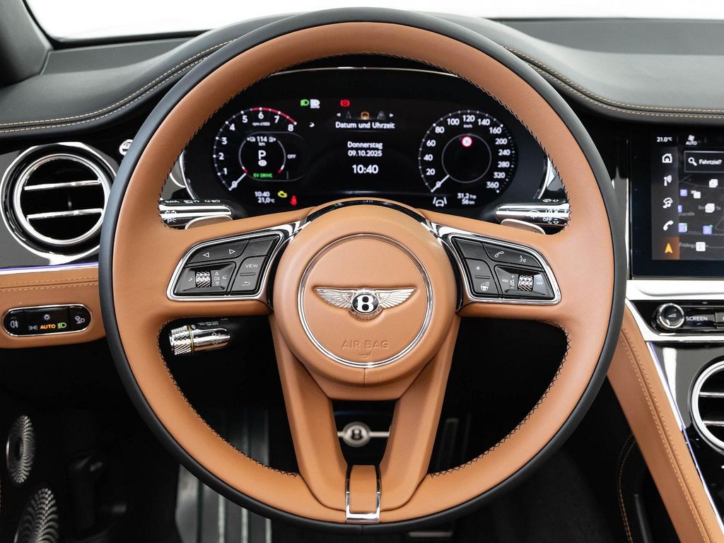 Bentley Continental GTC 2025
