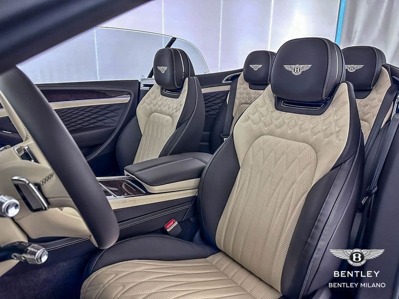 Bentley Continental 2025