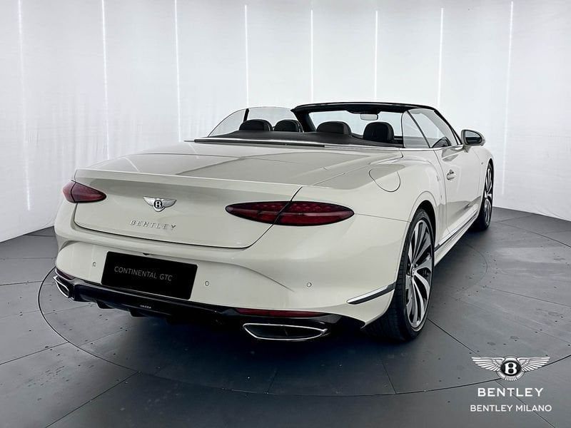 Bentley Continental 2025