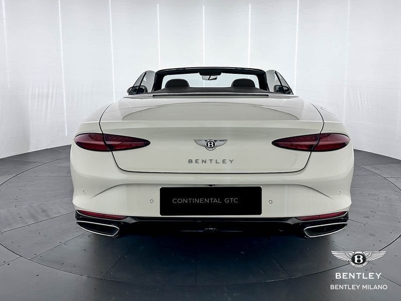 Bentley Continental 2025