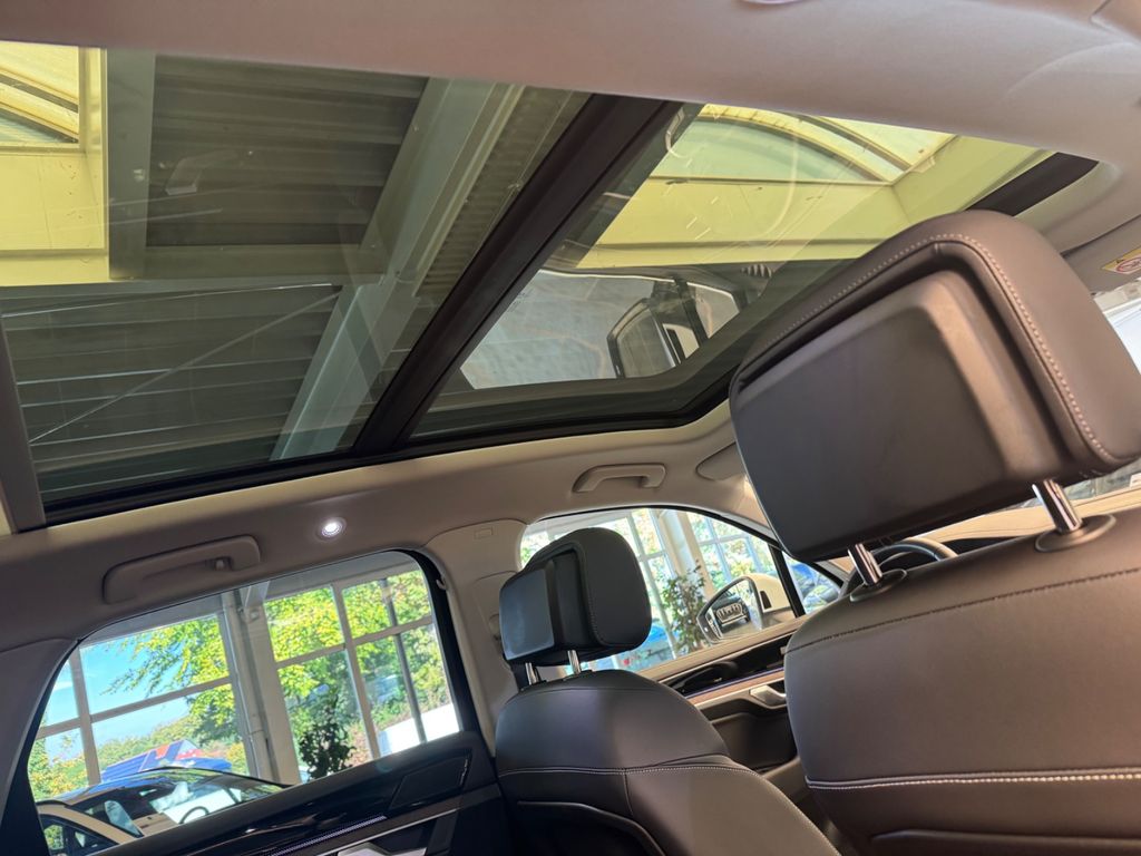 Volkswagen Touareg 2025