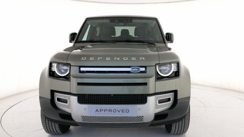 Land Rover Defender 2023