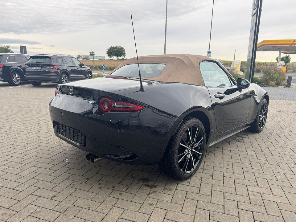 Mazda MX-5 2024