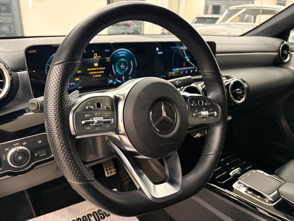 Mercedes-Benz A 220 2019