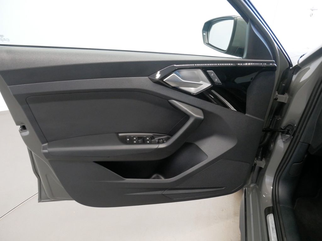 Audi A1 2025