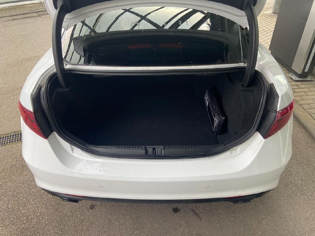 Alfa Romeo Giulia 2023