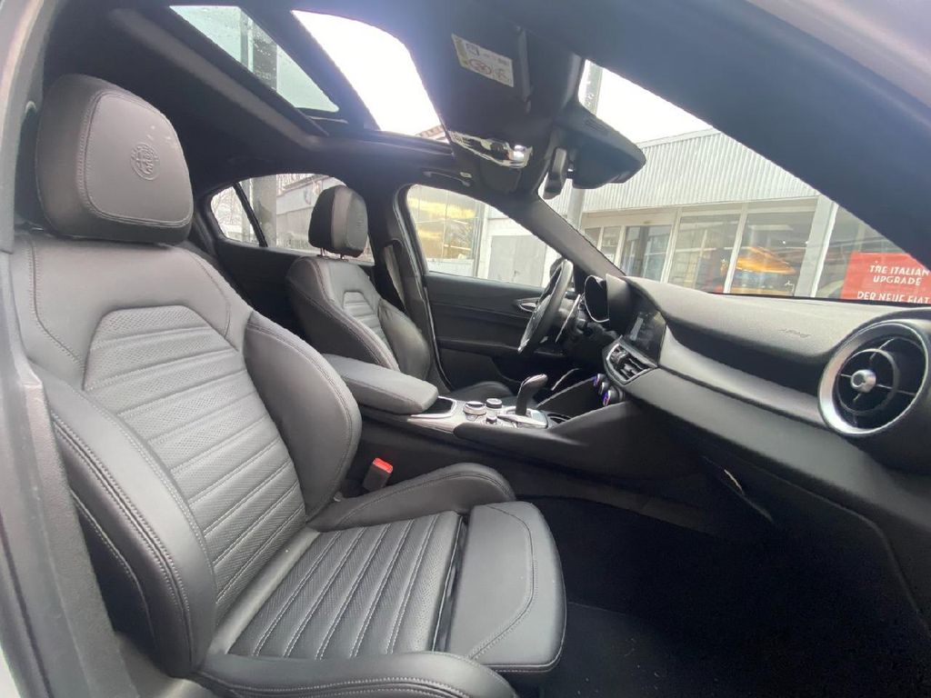 Alfa Romeo Giulia 2023