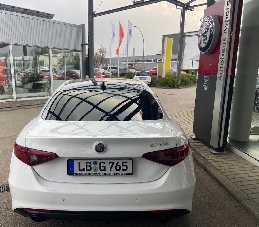 Alfa Romeo Giulia 2023