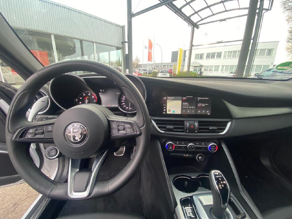 Alfa Romeo Giulia 2023