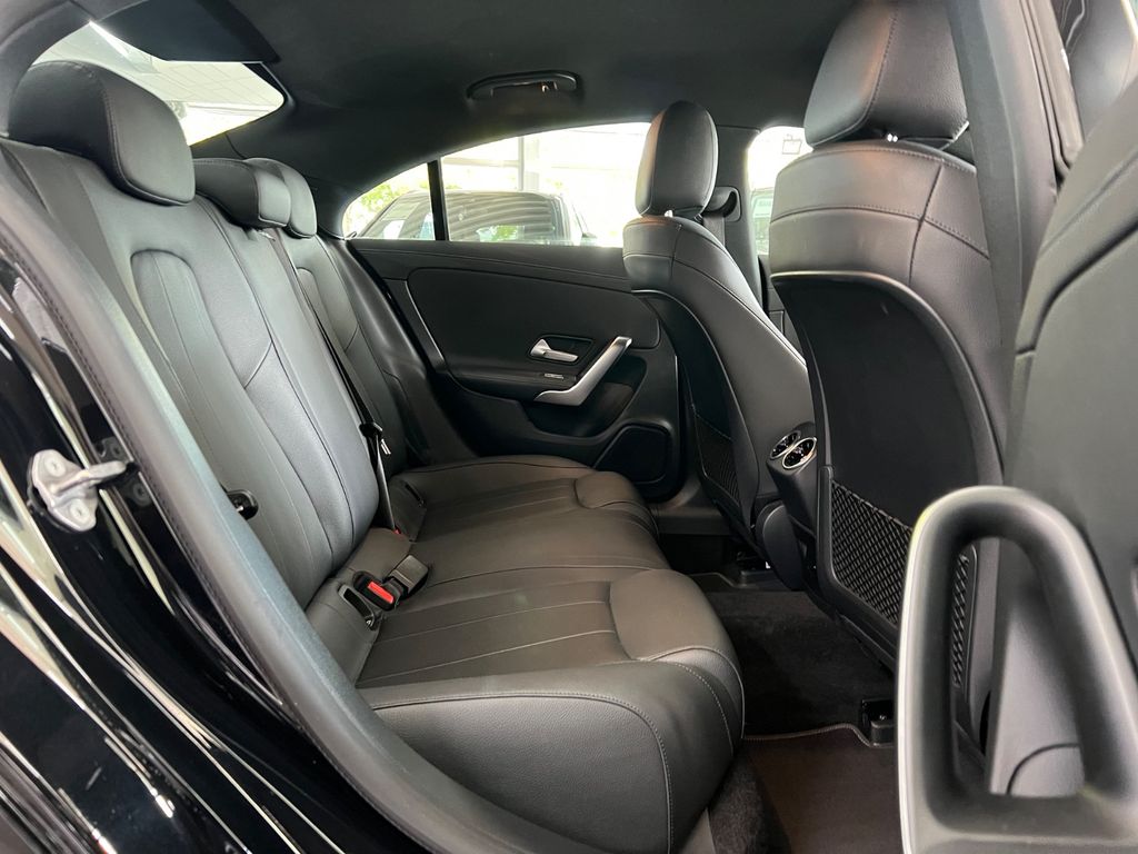 Mercedes-Benz CLA 180 2021