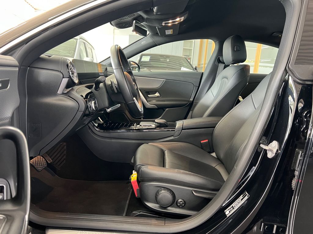 Mercedes-Benz CLA 180 2021