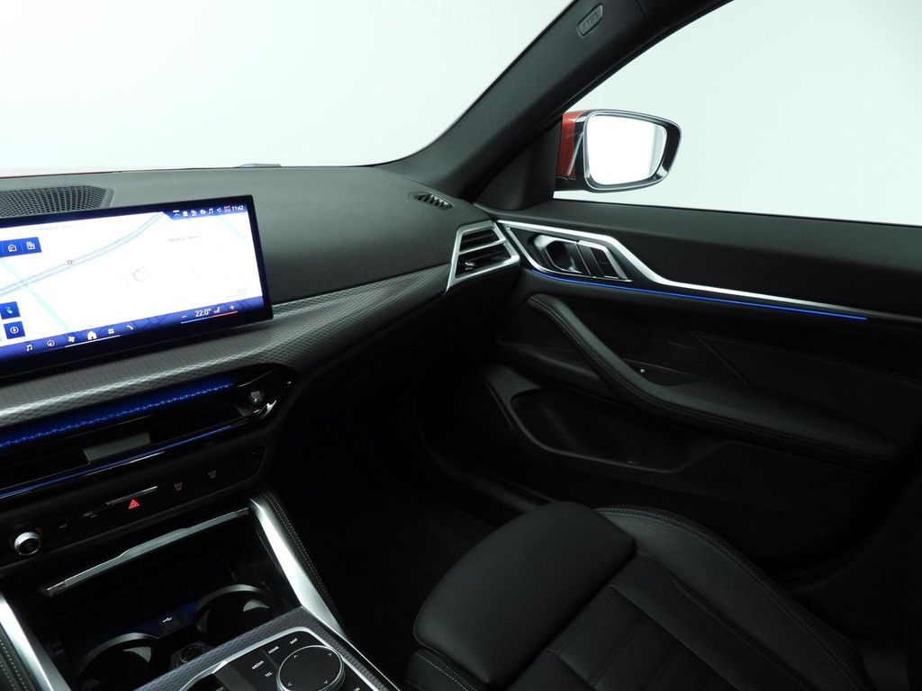 BMW i4 2025