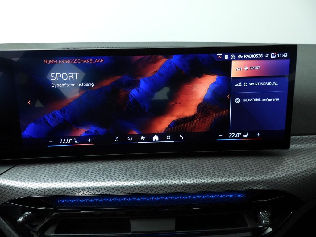 BMW i4 2025