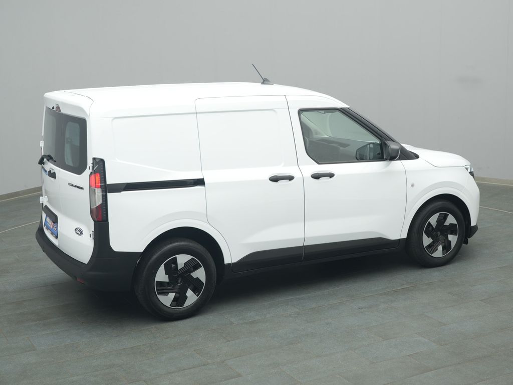 Ford Transit Courier 2025