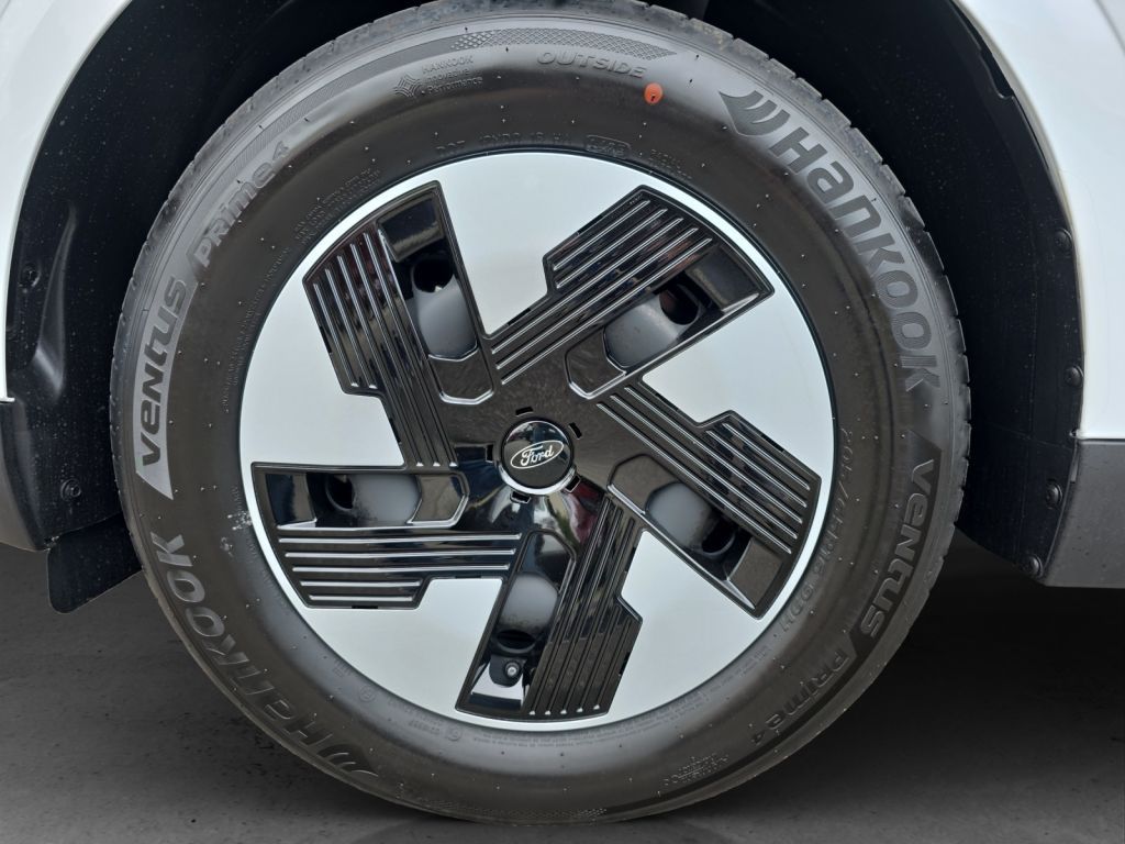 Ford Transit Courier 2025