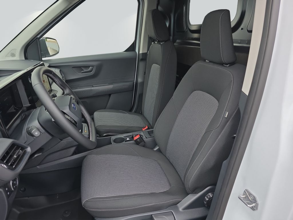 Ford Transit Courier 2025