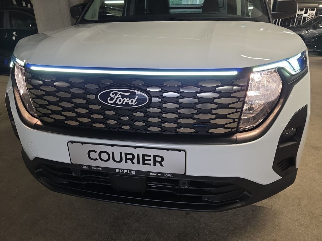 Ford Transit Courier 2025