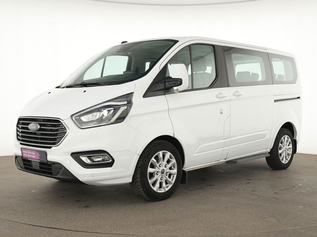 Ford Tourneo Custom 2022