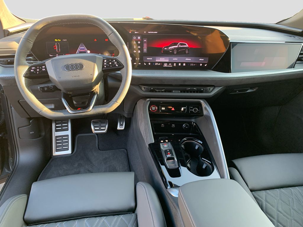 Audi SQ5 2025