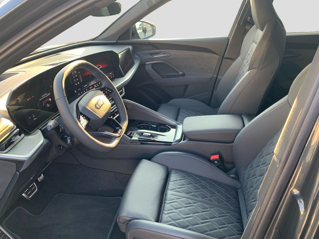 Audi SQ5 2025