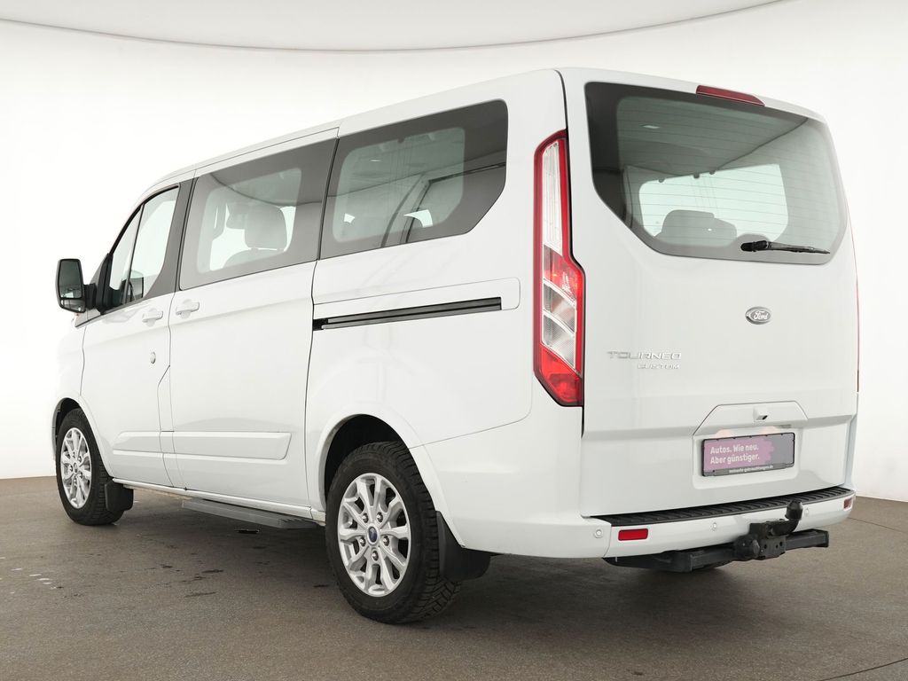 Ford Tourneo Custom 2022
