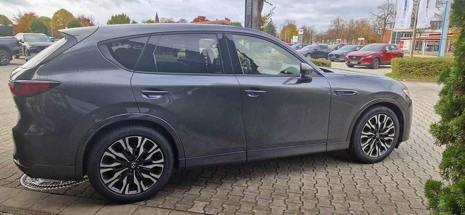 Mazda CX-60 2025