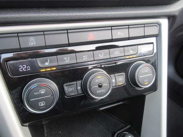 Volkswagen T-Roc 2021