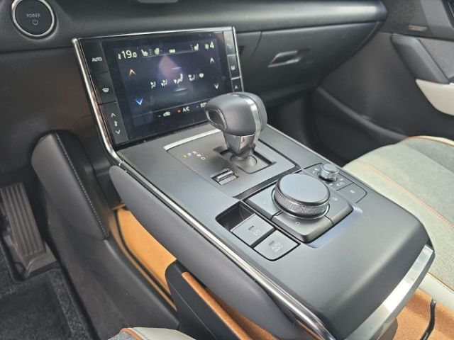 Mazda MX-30 2024