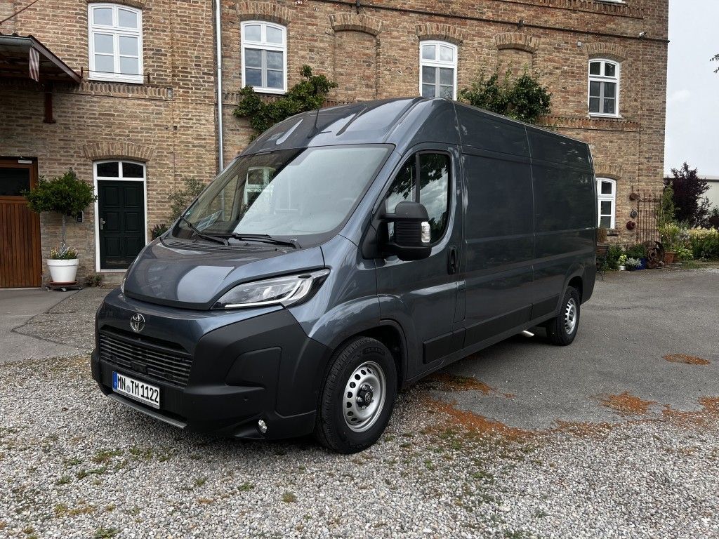 Toyota Proace Max 2025