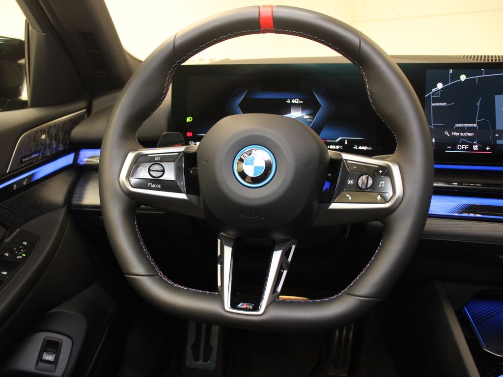 BMW i5 2024