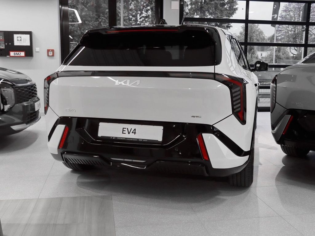 Kia EV4