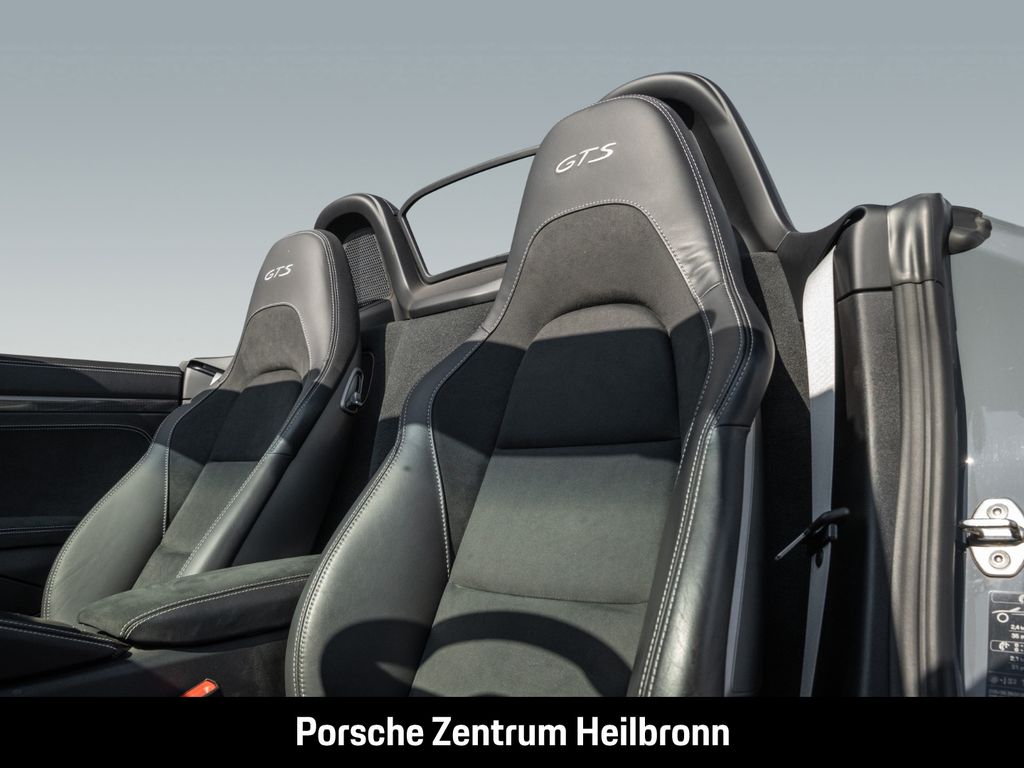 Porsche Boxster 2024