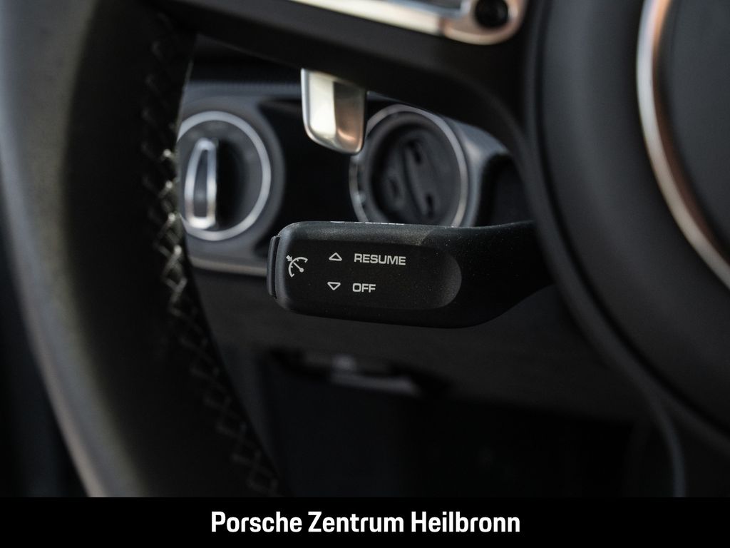 Porsche Boxster 2024