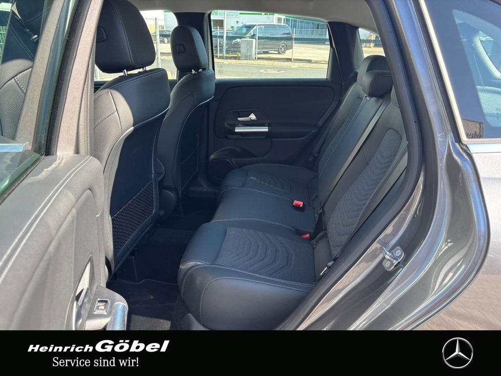 Mercedes-Benz B 250 2024