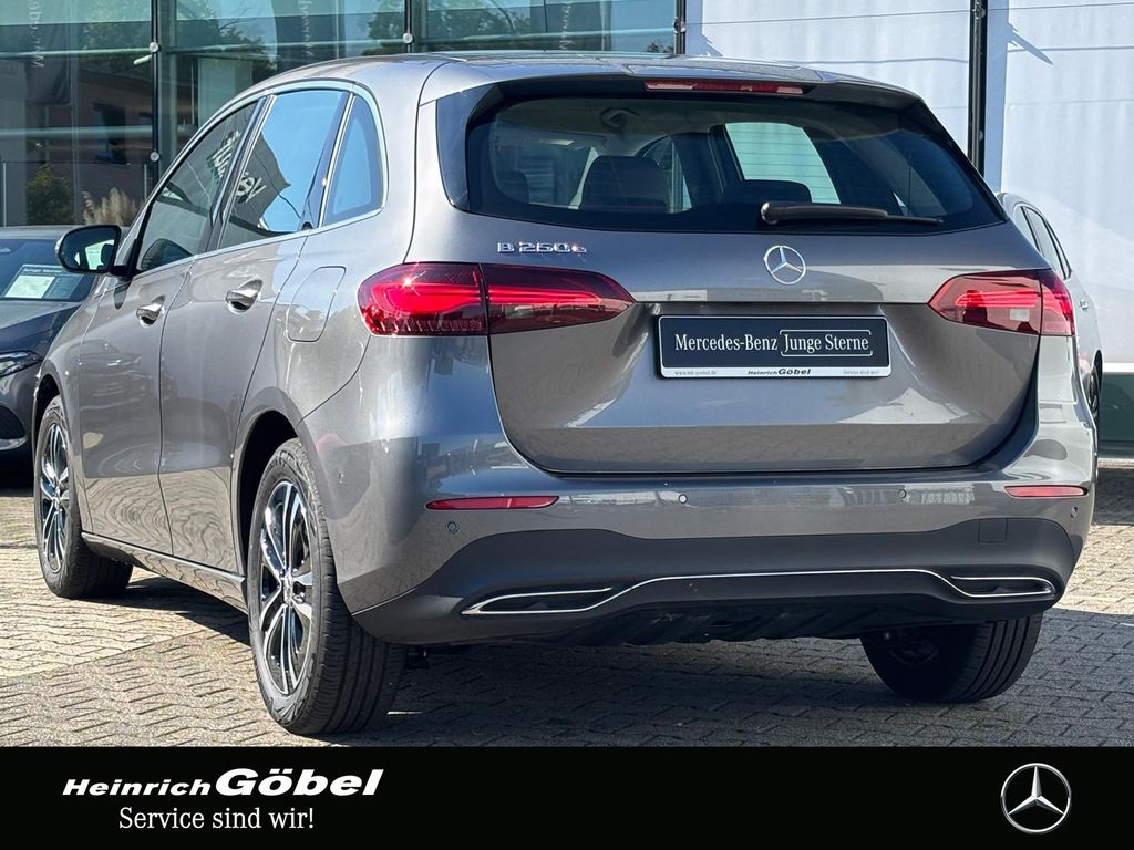 Mercedes-Benz B 250 2024