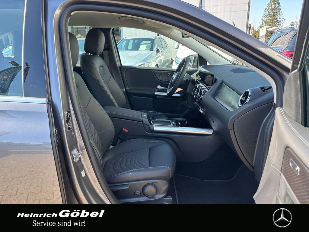 Mercedes-Benz B 250 2024