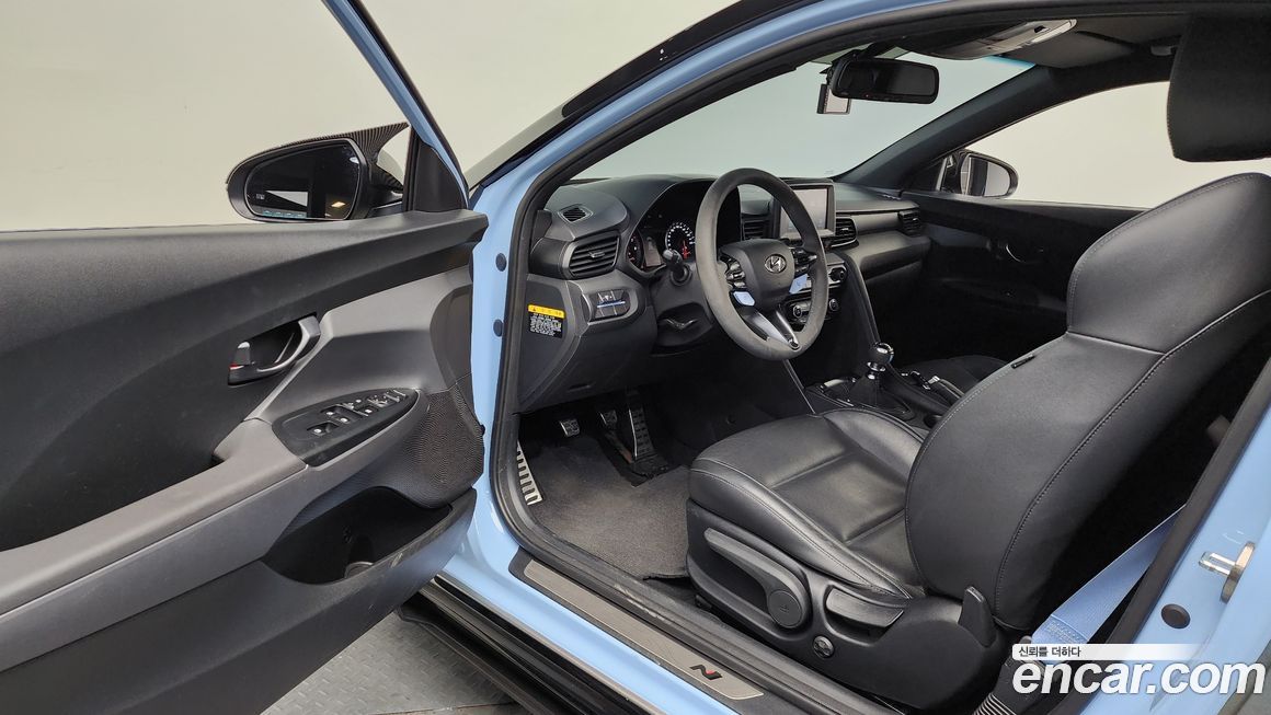 Hyundai Veloster 2019