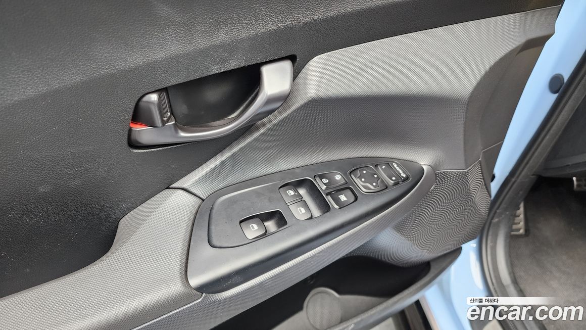 Hyundai Veloster 2019