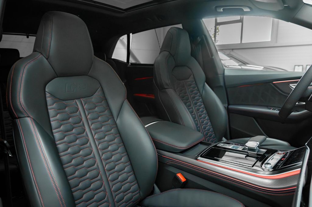 Audi RSQ8 2023