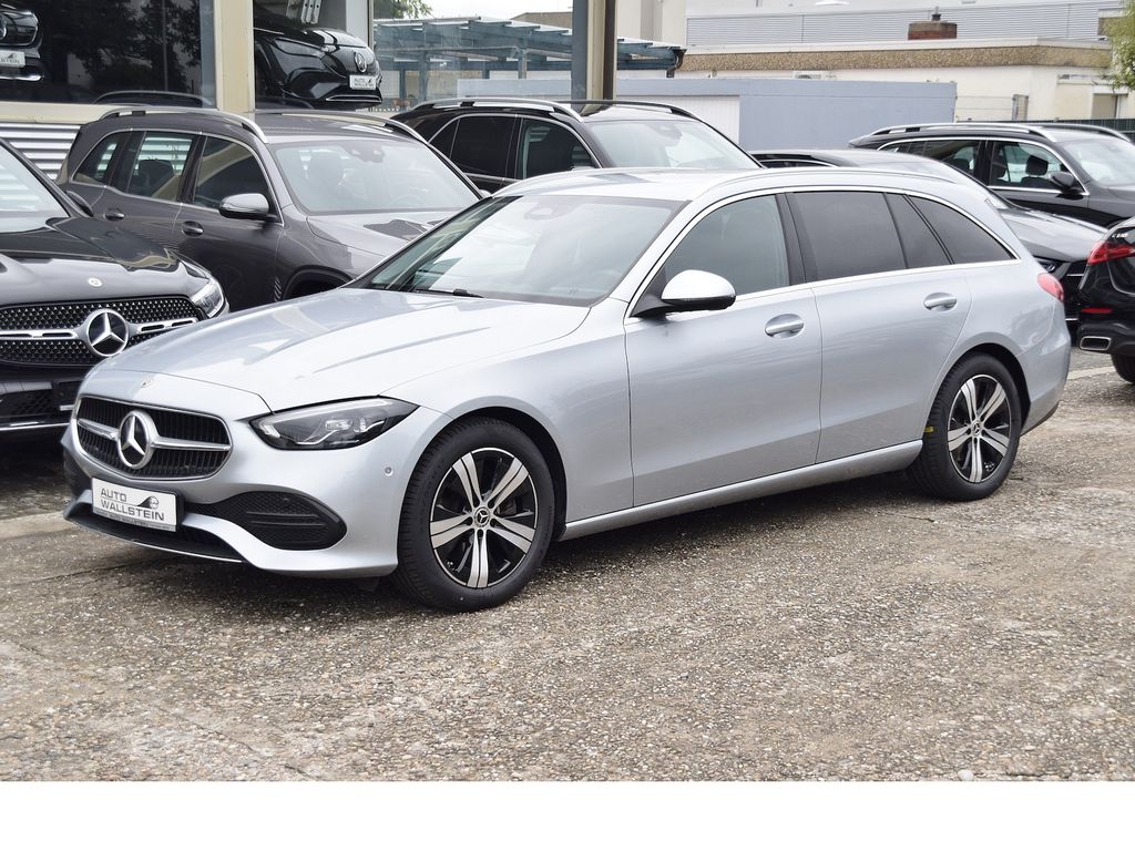 Mercedes-Benz C 200 2025
